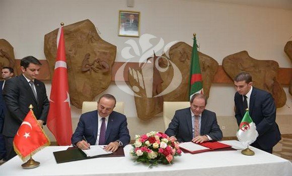 الجزائر-تركيا: التوقيع على مذكرة تفاهم في مجال الموارد المائية