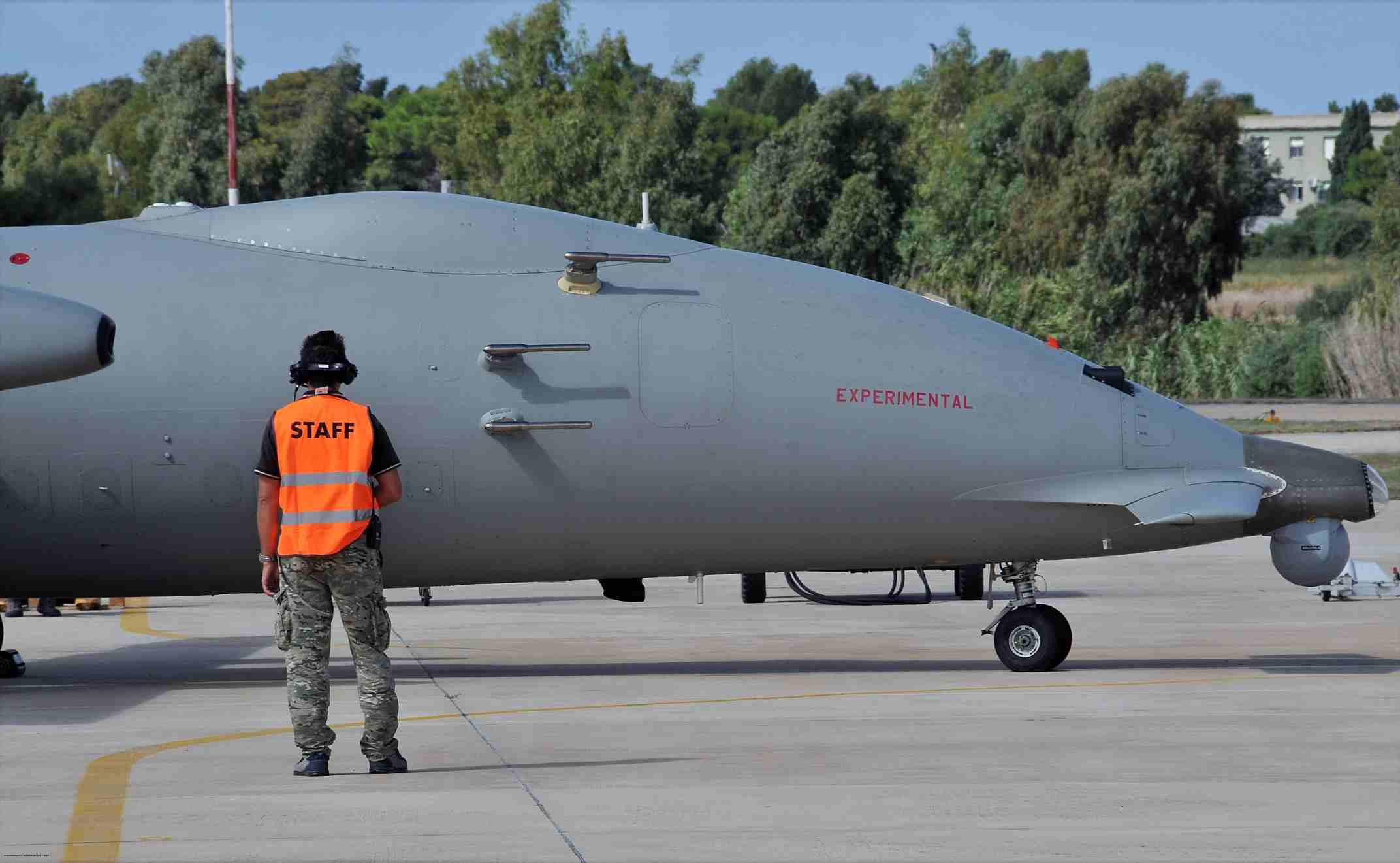 Piaggio-Aerospace-P.1HH-HammerHead_01.jpg
