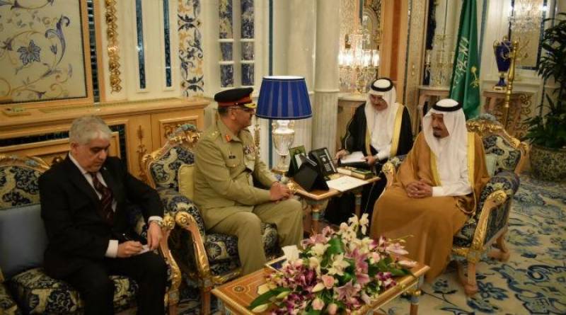 general-zubair-mahmood-hayat-awarded-saudi-arabia-s-highest-military-award-1572331388-5423.jpg