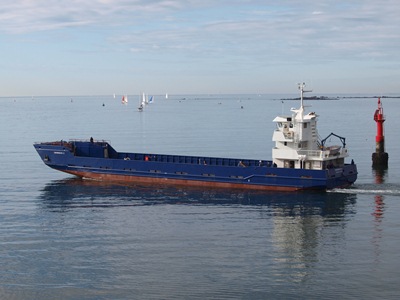 __2012_barge_LCT_50_m.JPG