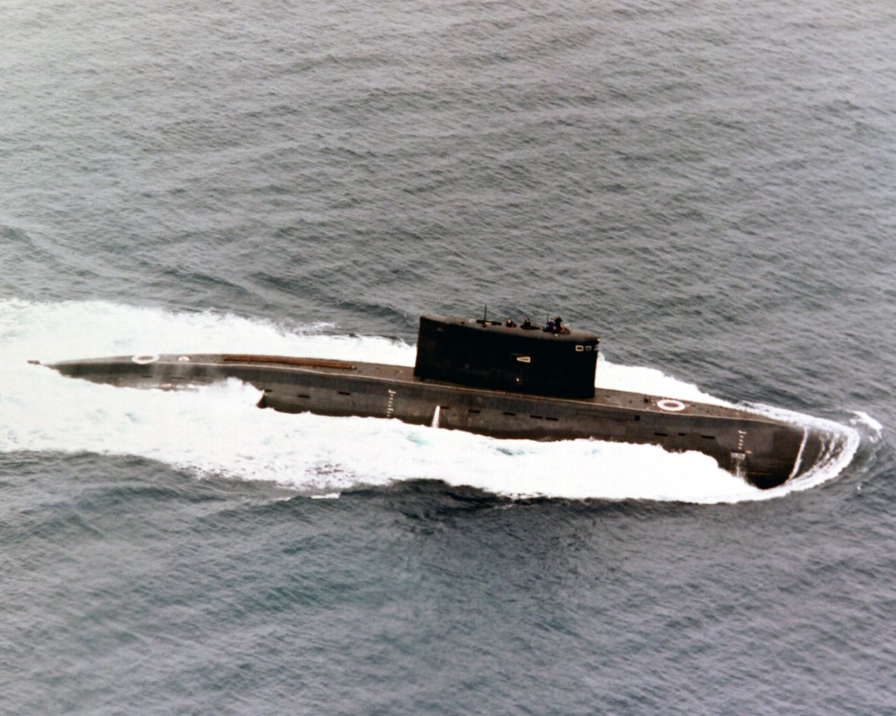 1280px-Submarine_Kilo_class.jpg