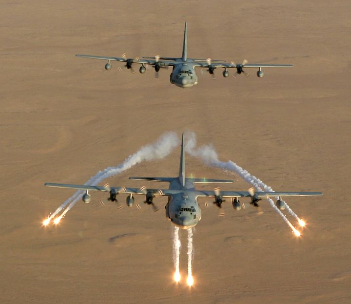 gpw-20051111c-UnitedStatesMarineCorps-030904-M-7837W-010.jpg