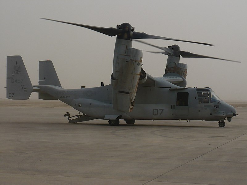 800px-VMM-162_Osprey_on_the_tarmac_in_Iraq_on_April_1-2008.JPG
