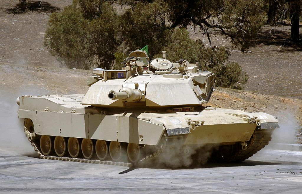 m1a1_03.jpg