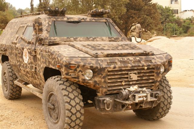 Lebanese_airborne_nimr4x4.jpg