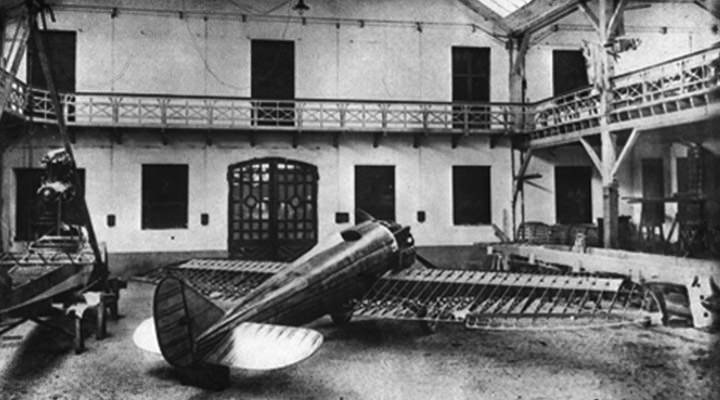 1915.jpg