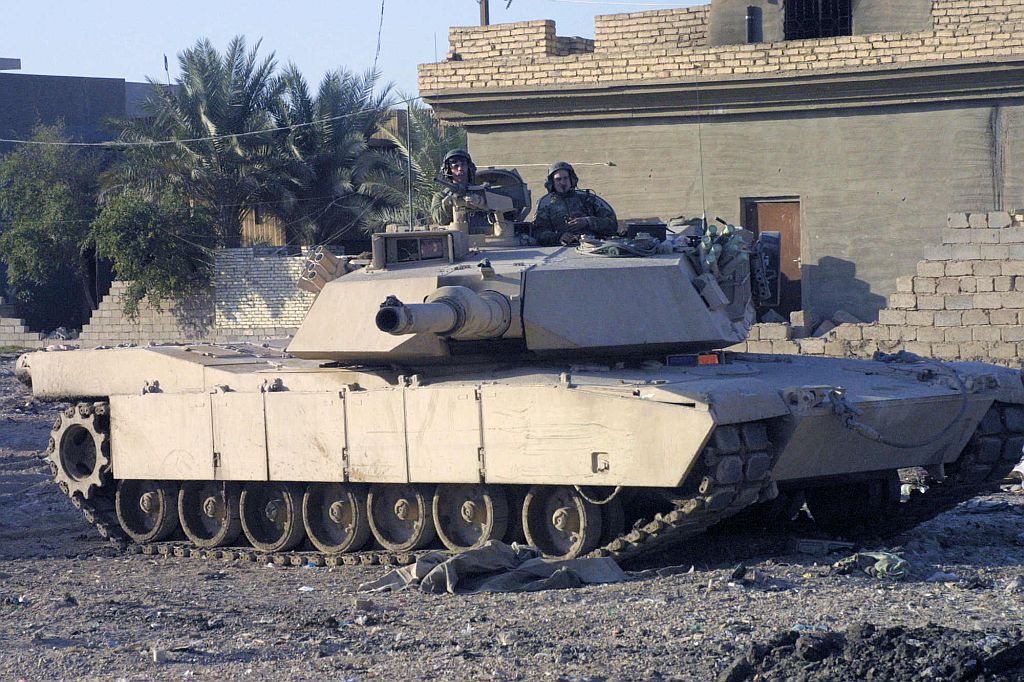 m1a1_02.jpg