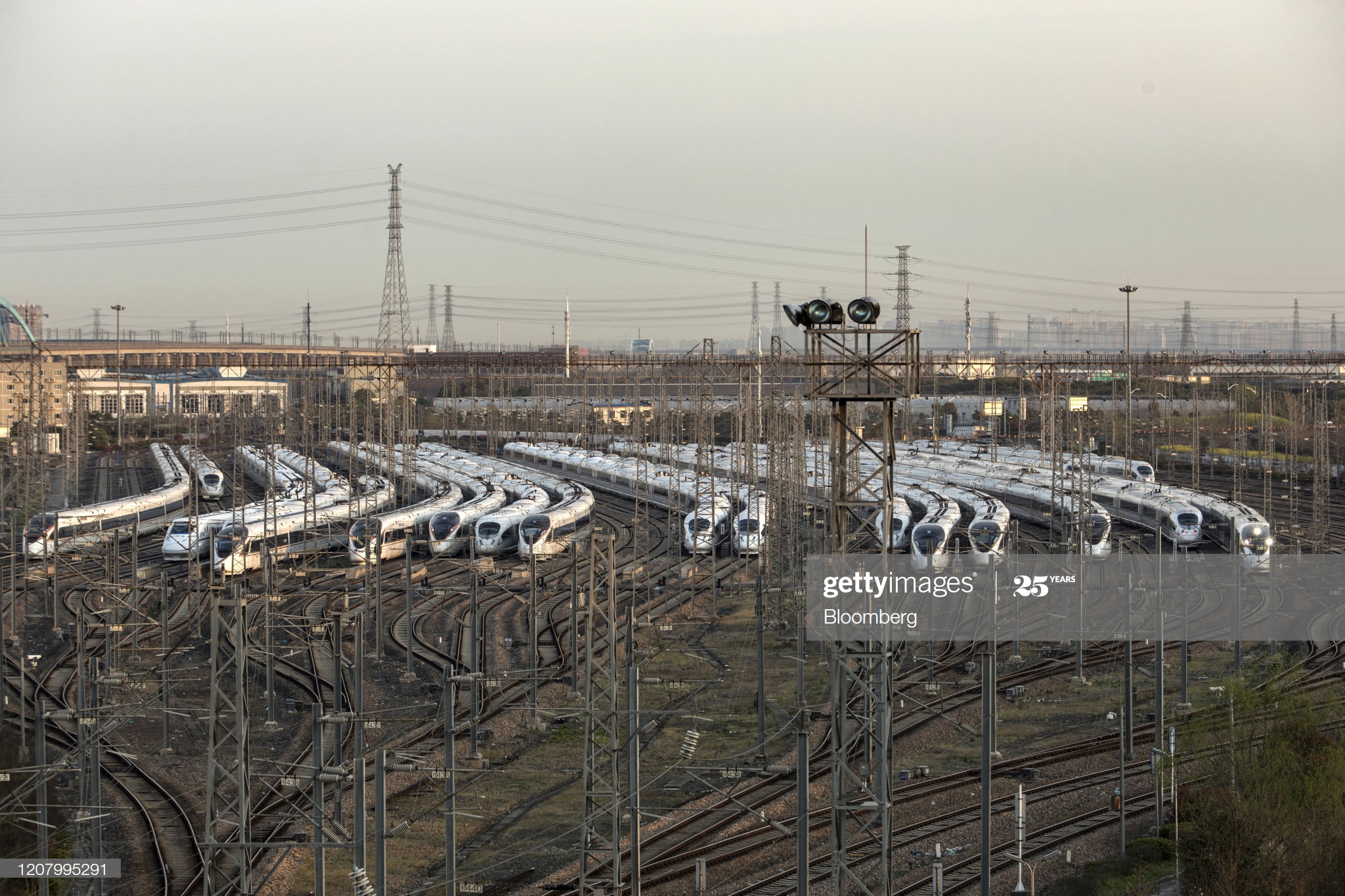 china-railway-highspeed-trains-operated-by-china-railway-corp-sit-in-picture-id1207995291