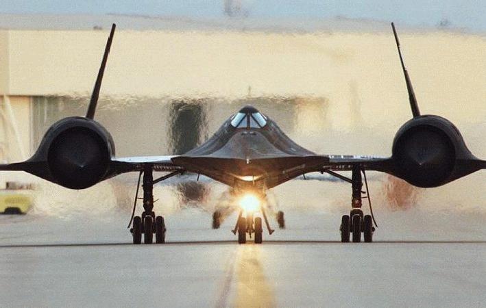 sr-71_01-front.jpg