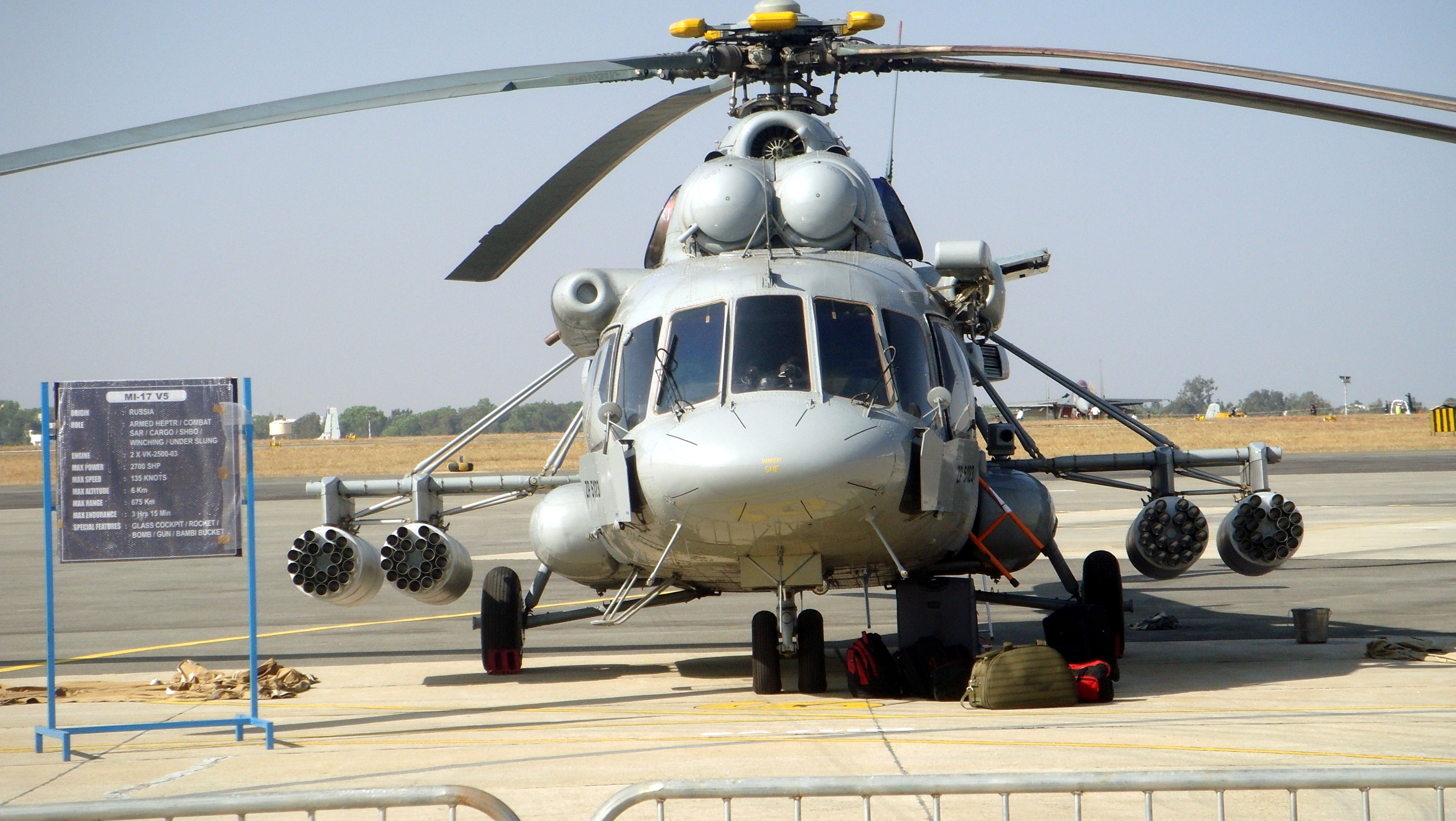 IAF_Mi_17_V5_at_Aero_India_2013.JPG