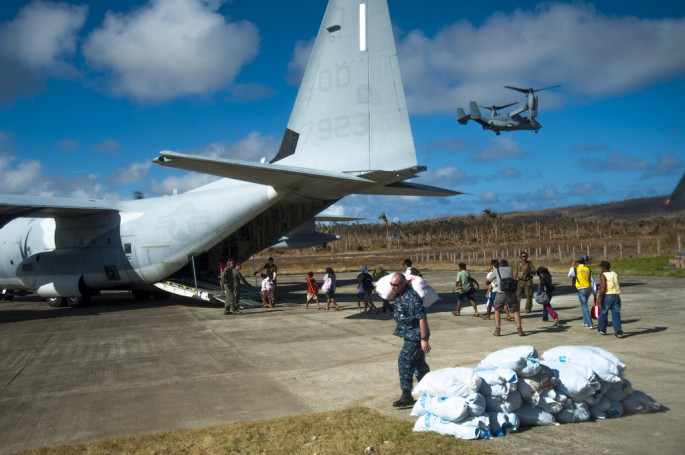 C-130-MV-22-685x455.jpg