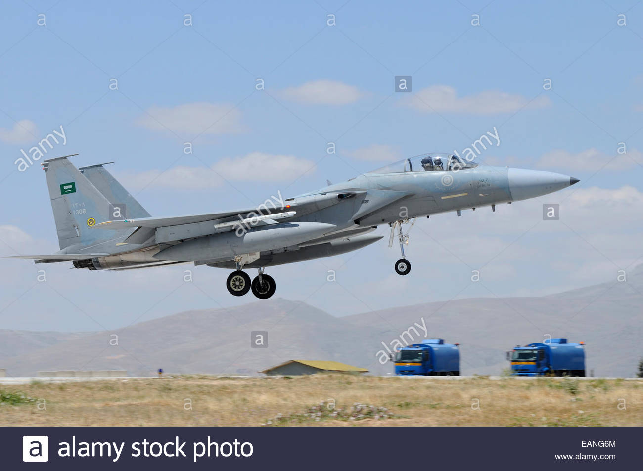 f-15-eagle-of-the-royal-saudi-air-force-landing-at-konya-air-base-EANG6M.jpg