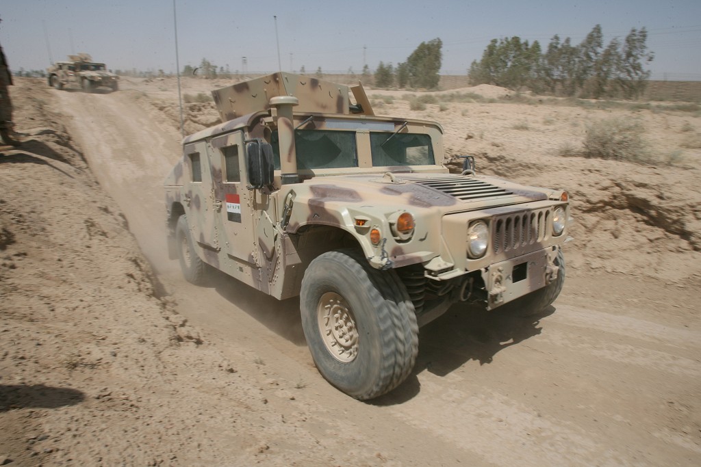 Iraqi_army_Humvee_DBMC_Forum_army_Recognition_1024_002.jpg