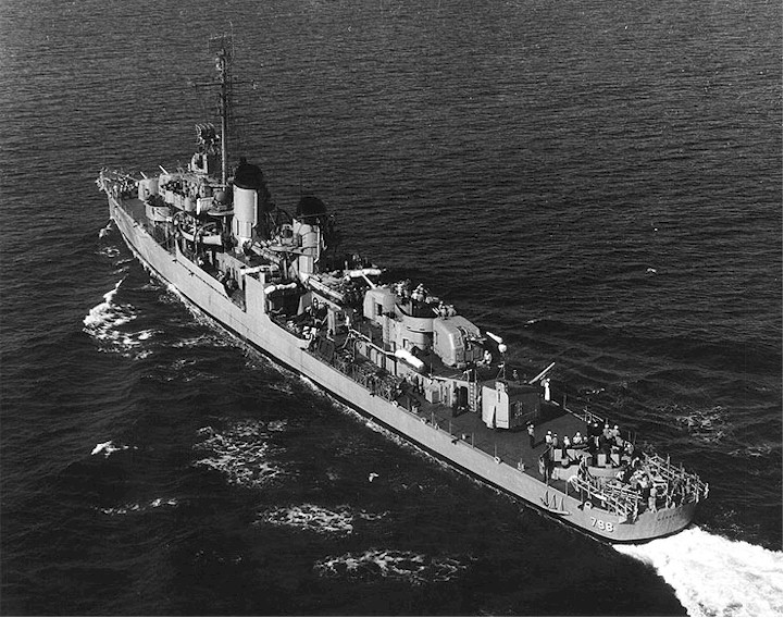 USS_Monssen%3B0579814.jpg