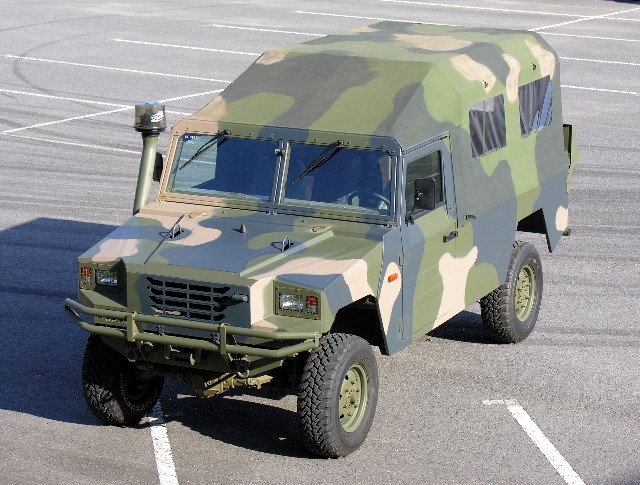 camufl10.jpg
