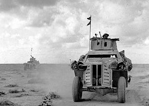IWM-E-6820-Marmon-Herrington-19411028.jpg