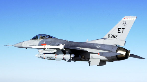 f-16_popeye_3.jpg