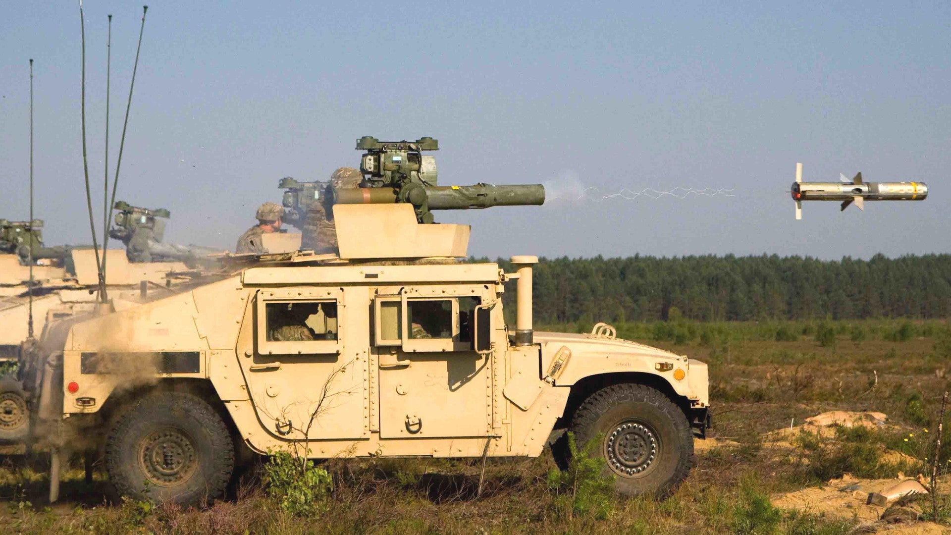 tow-humvee.jpg