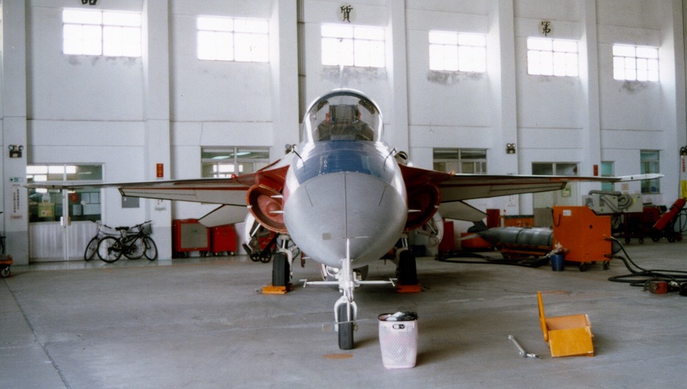 frontview_10003.jpg