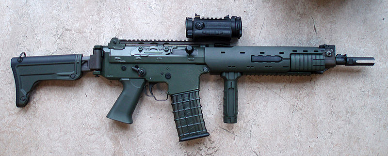 800px-AK5Cesar.JPG