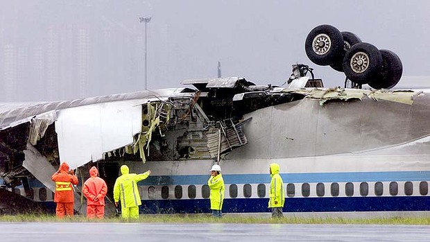 art-China-Airlines-Crash-620x349.jpg