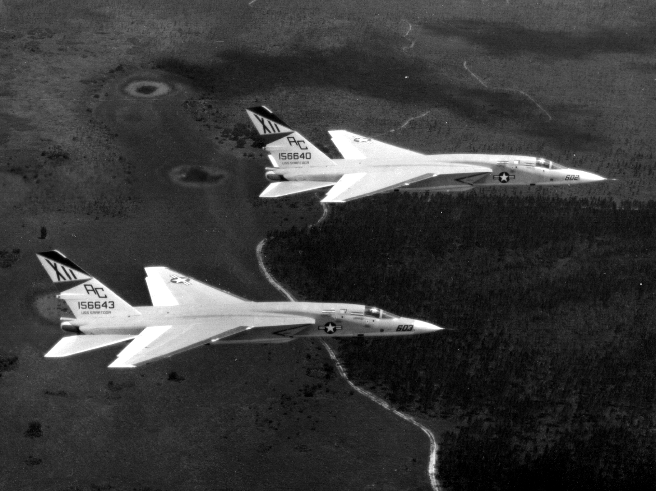 RA-5Cs_RVAH-12_CVW-3_NAN8-79.jpg