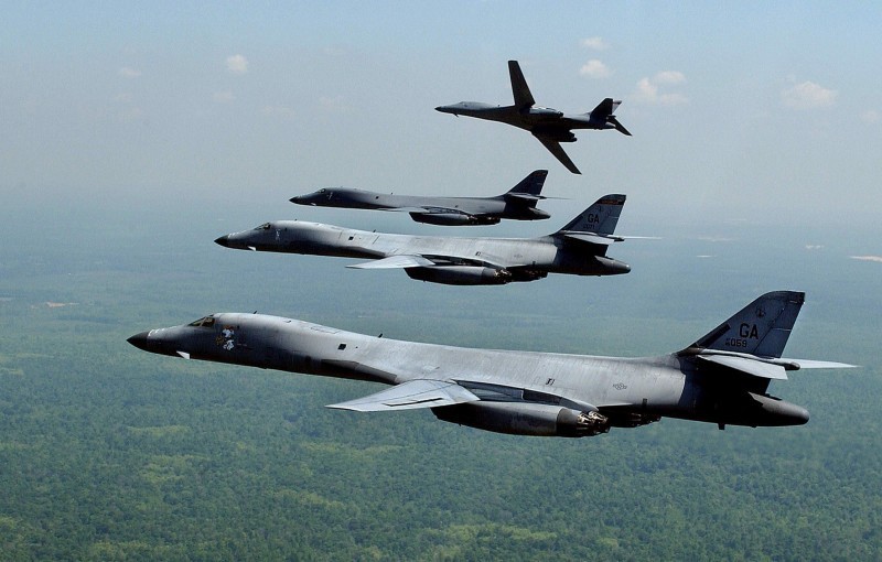 b-1b_020426_12.jpg