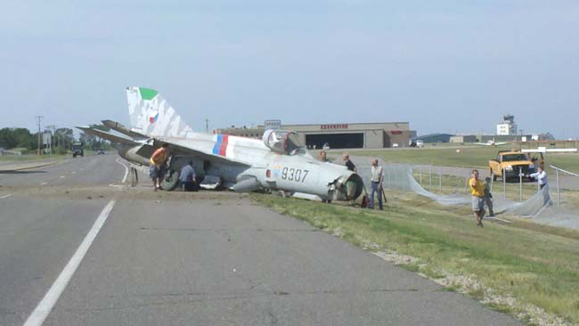 20120712__plane%20crash.jpg