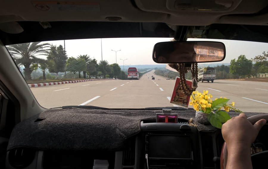 wp_20180215_15_46_14_pro_nay-pyi-taw-hwy_900.jpg