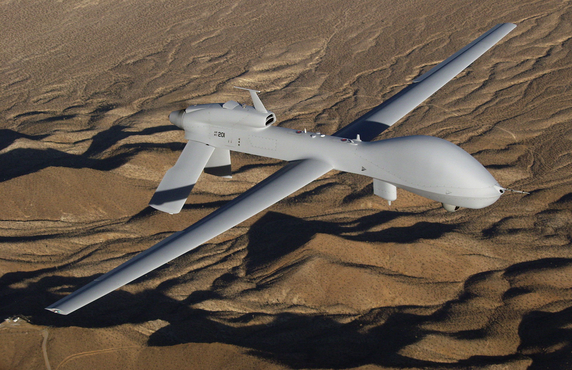 GA-ASI_Gray-Eagle_USA_6.jpg