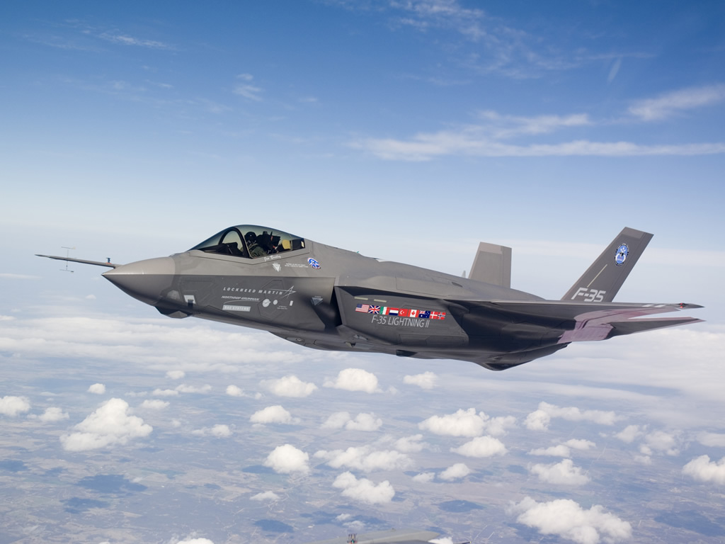 AIR_F-35A_AA-1_Test_Flight_lg.jpg