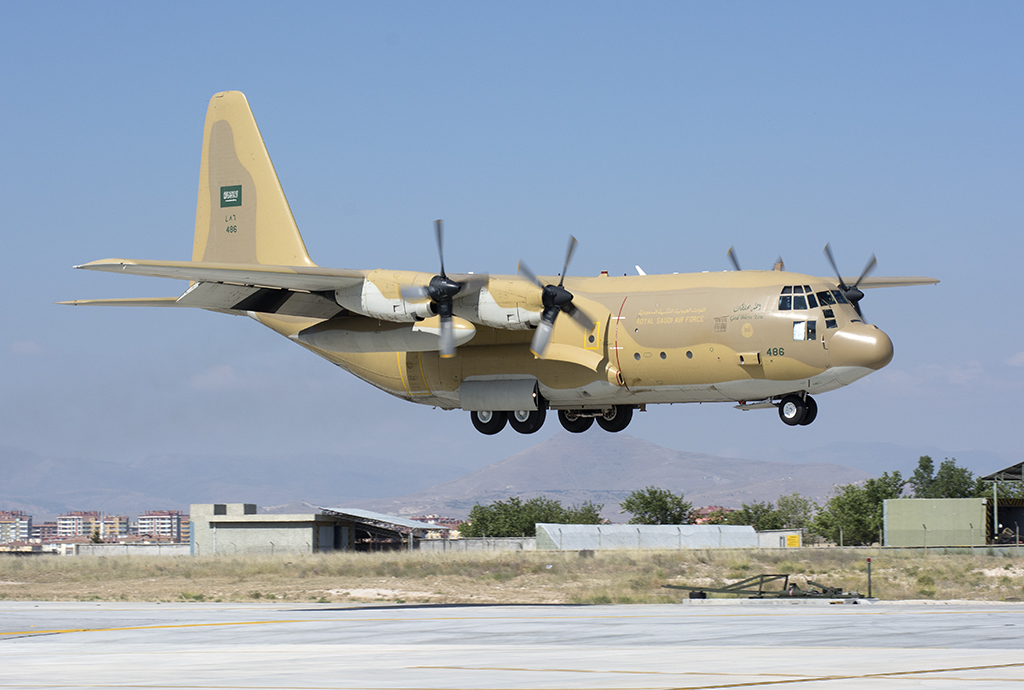c130h_486.jpg