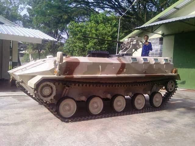 Pindad_light_tracked_armoured_vehicle_Pindad_Indonesia_Indonesian_defense_industry_military_technology_640_001.jpg