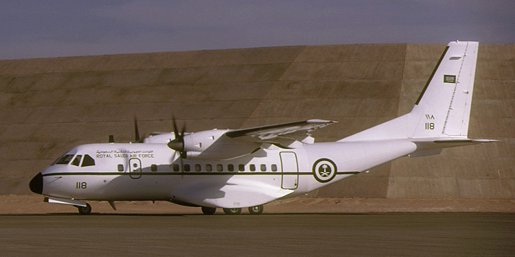 Saudi_CN-235M%20Tetuko%20%28c%29.jpg