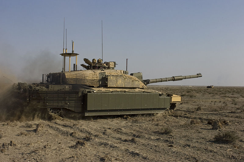 800px-Challenger_II%2C_main_battle_tank_prepares_to_fire_its_main_gun_on_a_target.JPG