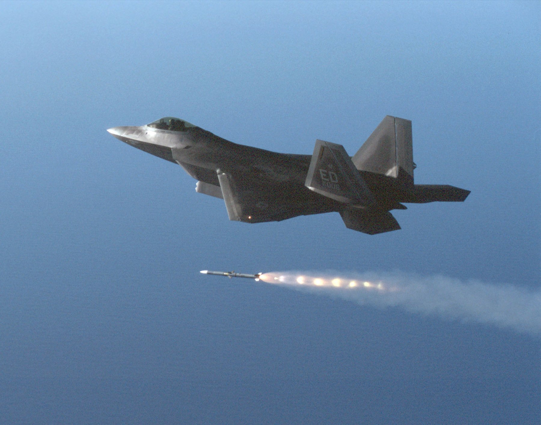 F22%20MissileShot.jpg