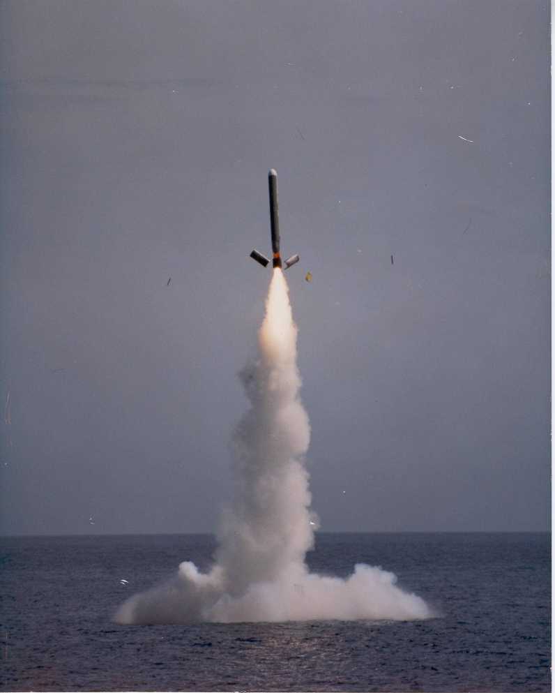 tomahawkVertLaunch.jpg