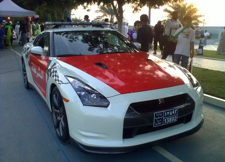 nissan-gt-r-police-car2.jpg