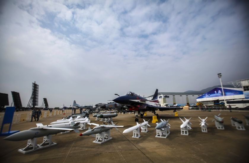 1211-world-china_air_show_840_548_100.jpg