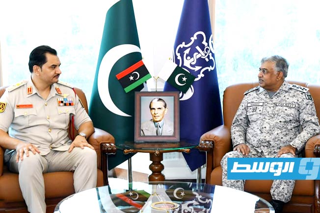 مباحثات لصدام حفتر ورئيس أركان «البحرية الباكستانية» بإسلام أباد