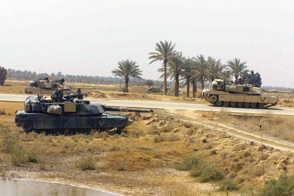 m1a1_05.jpg