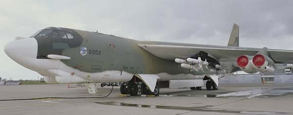 b-52h_agm-84.jpg