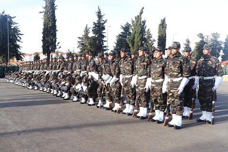 groupe_militaire_maroc2_153137943.jpg