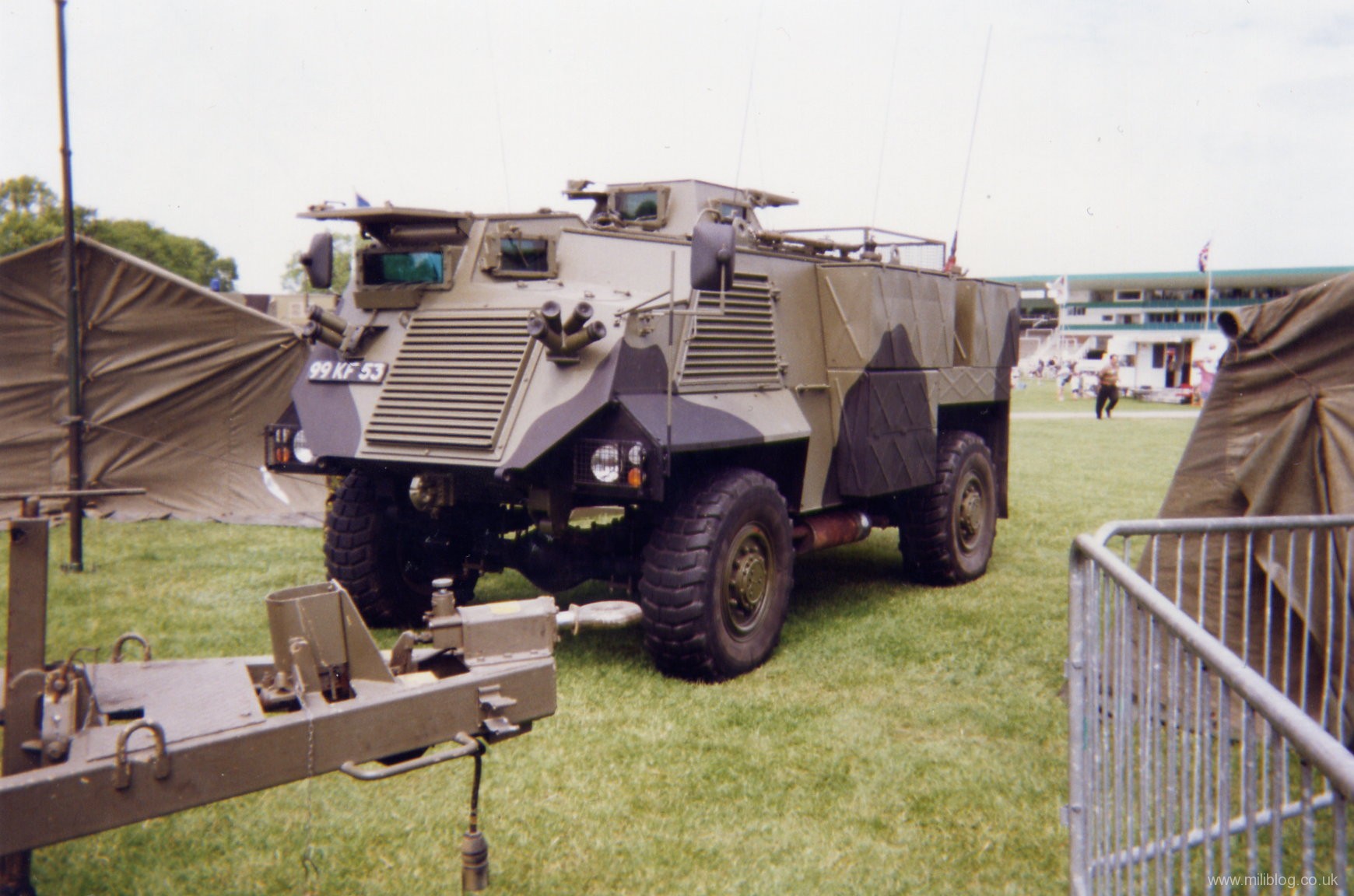 saxon-apc-99-kf-53.jpg