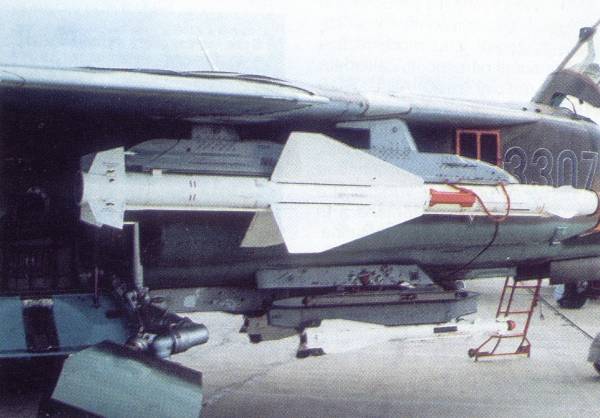 r-23t_2.jpg