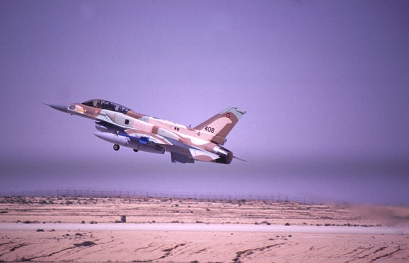 f-16i-4.jpg