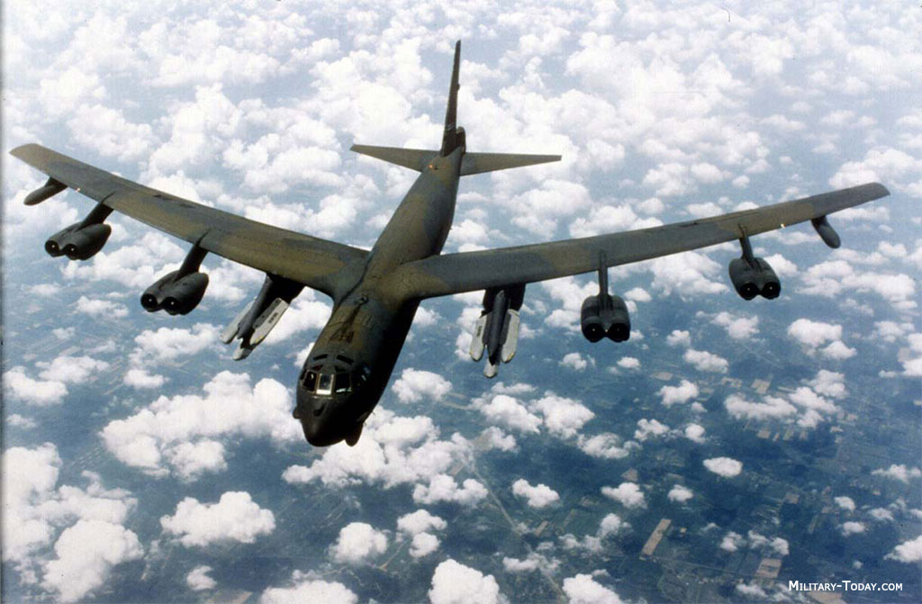 b_52h_stratofortress_l1.jpg