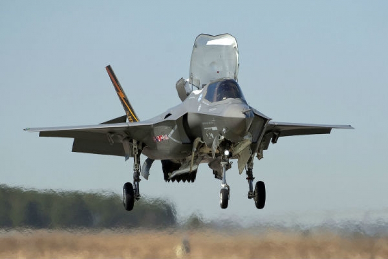 780-520000Electric_rc_jet_airplane_F35.jpg