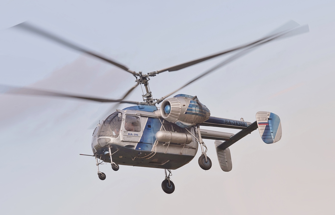 Kamov_Ka-26%2C_RA-24308_%28remix%29.jpg