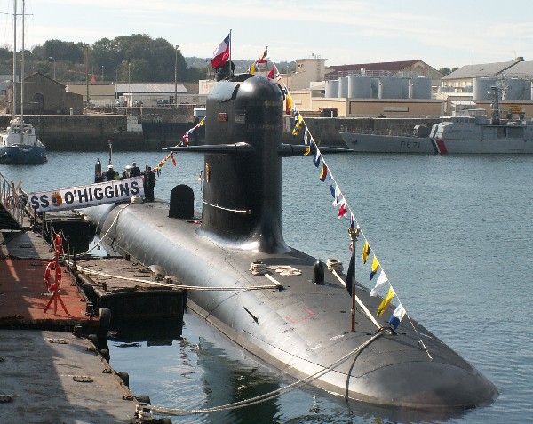 SHIP_SSK_Scorpene_OHiggins_Docked_lg.jpg